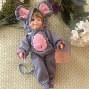 Porcelain Mouse Doll William Tung Collection